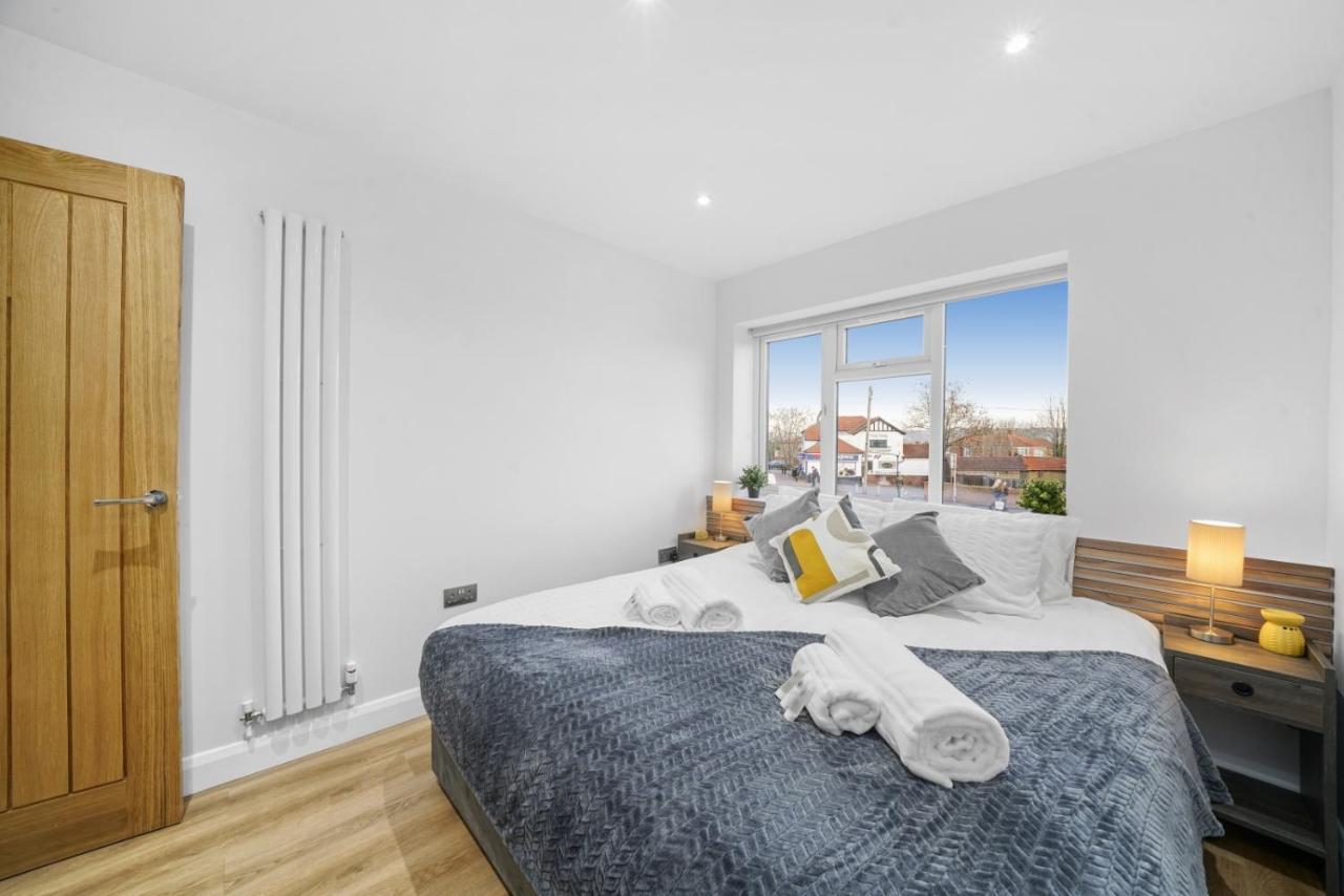 Modern Bungalow In Maidstone Sleeps 5 With Free Parking Eksteriør bilde